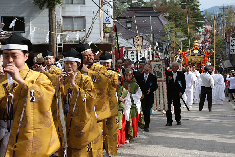 戸隠神社式年大祭の渡御の儀、還御の儀